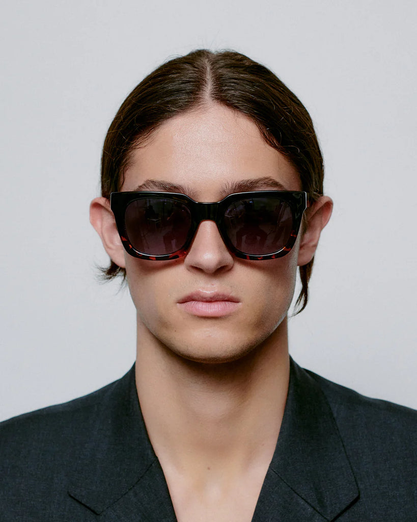 A.KJAERBEDE Nancy - Black Demi Tortoise