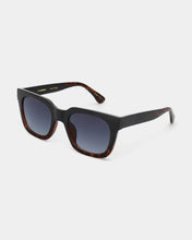 A.KJAERBEDE Nancy - Black Demi Tortoise