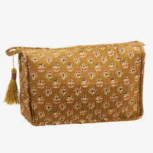 QUILTED COTTON WASHBAG