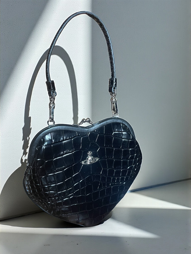 Vivienne Westwood Belle heart frame purse black