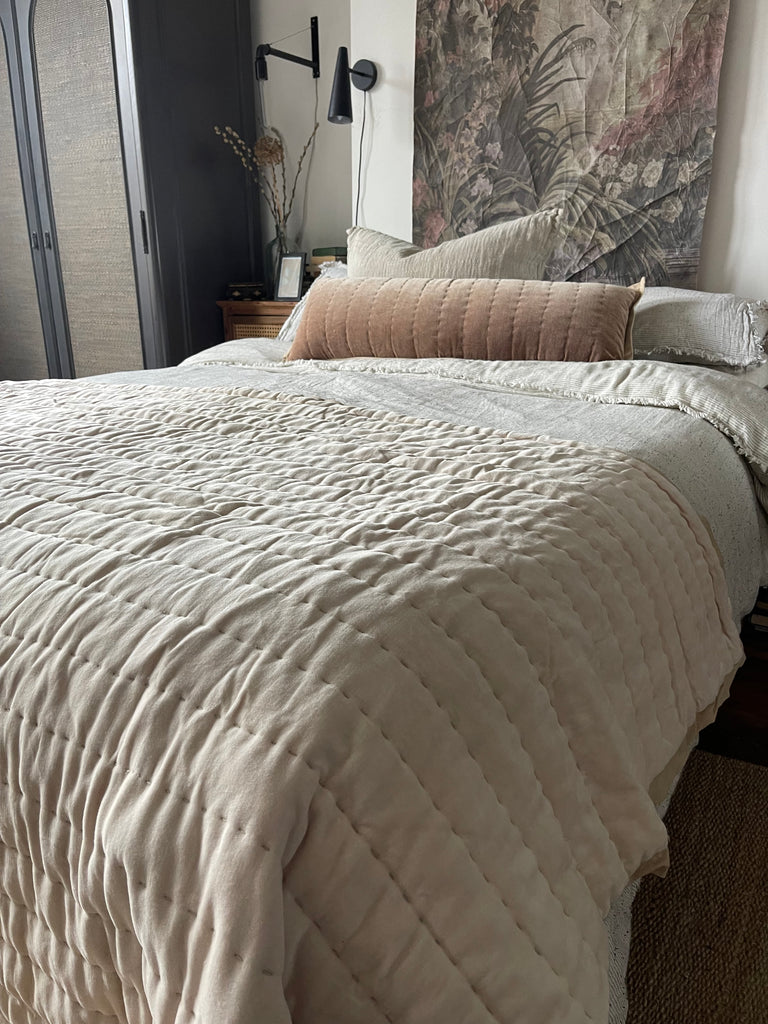 Maitri: Stonewashed Velvet quilt - OLD PINK