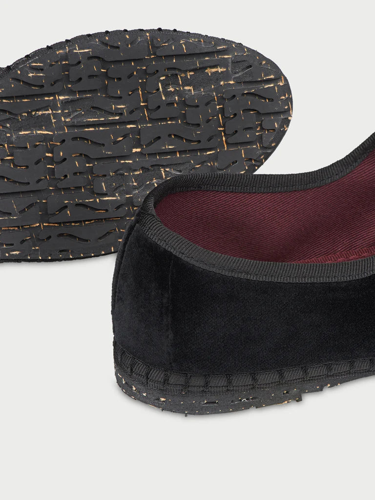 Antonia Mary Jane velvet shoes