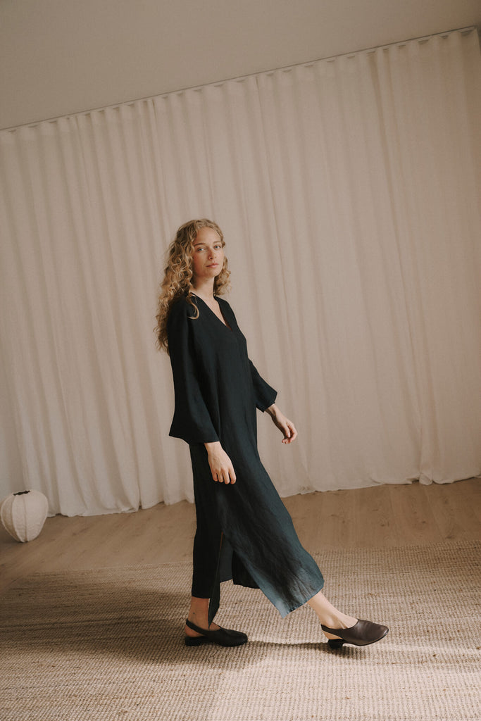 Venizia Dress - Washed Black
