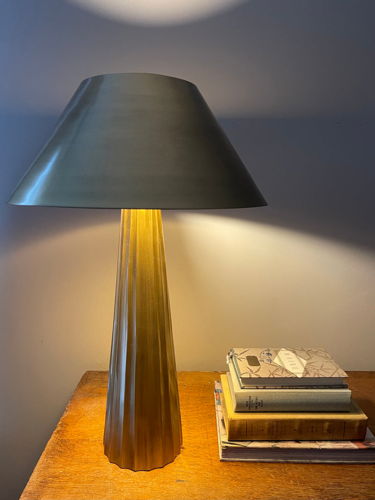 Ersa lamp - Iron Lamp in Gold