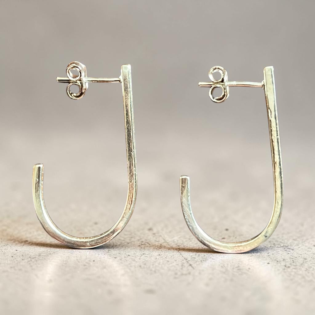 Jay curve earrings - silver