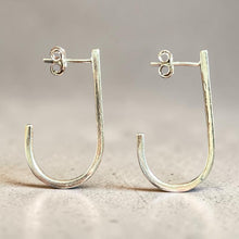 Jay curve earrings - silver
