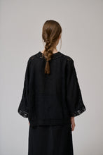 Anne-Mi Black Bark 7/8 blouse