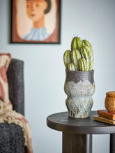 Neeson Flowerpot, Blue, Stoneware