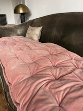 Maitri Velvet and Linen mattress - Rose