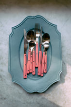 HKLiving 70s stainless steel cutlery: raspberry (set of 16)