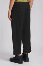 Transit Japanese-style tobi trousers
