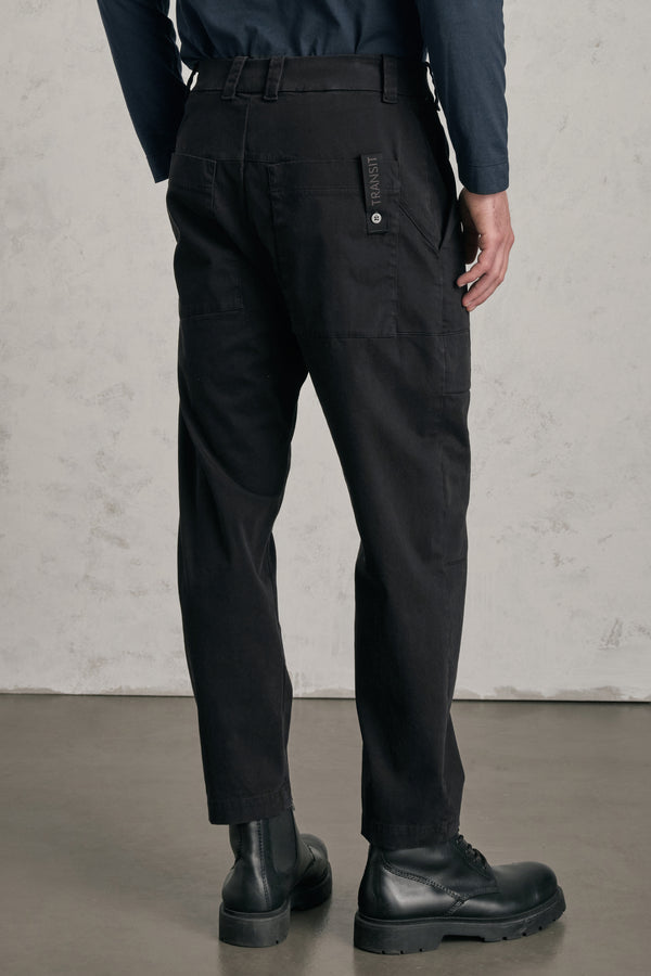 Transit Loose-fit ergonomic trousers in cotton stretch
