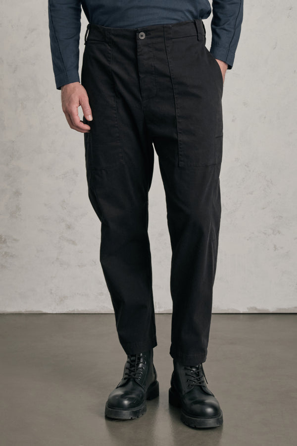 Transit Loose-fit ergonomic trousers in cotton stretch
