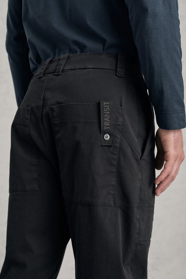 Transit Loose-fit ergonomic trousers in cotton stretch