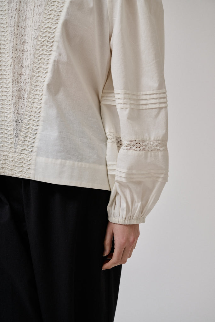 Anne-Mi White Sand Clover ls blouse