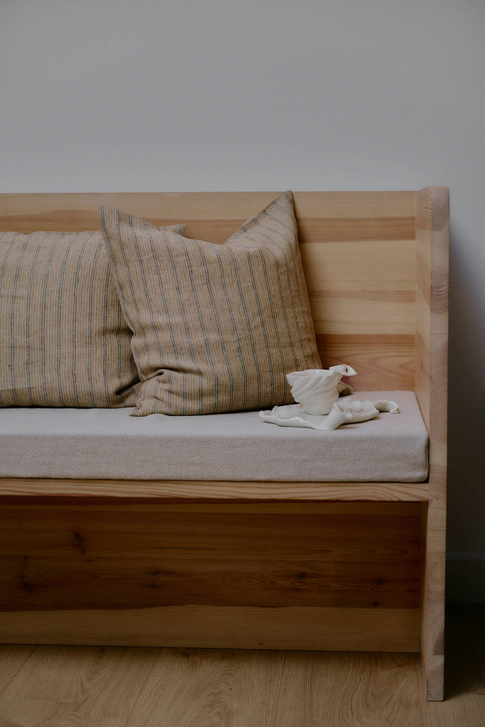 Enna Cushion