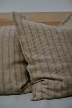 Enna Cushion
