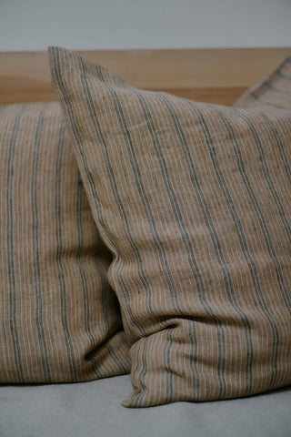 Enna Cushion
