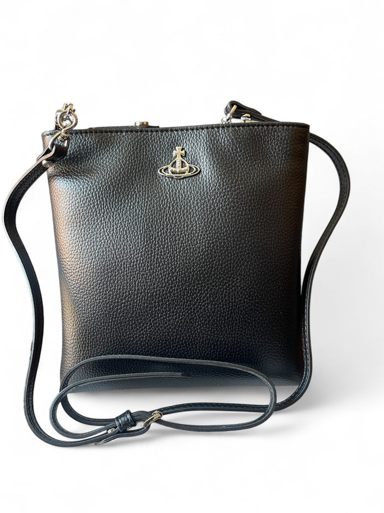 SS24 Vivienne Westwood Squire New Square Crossbody silver