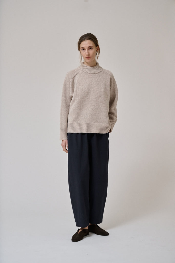 Anne-Mi Black Flora barrel pant black