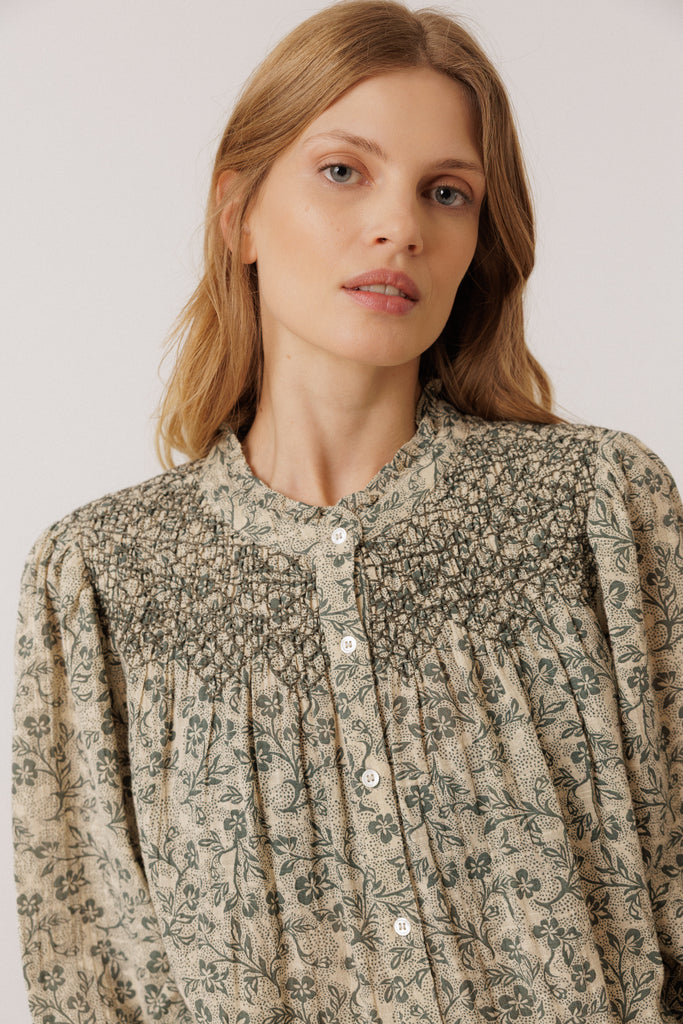 AW26 CAMISA SMOCKED EMBROIDERED SHIRT SLATE