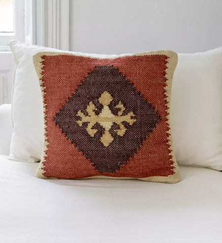 Moremi Jute cushion