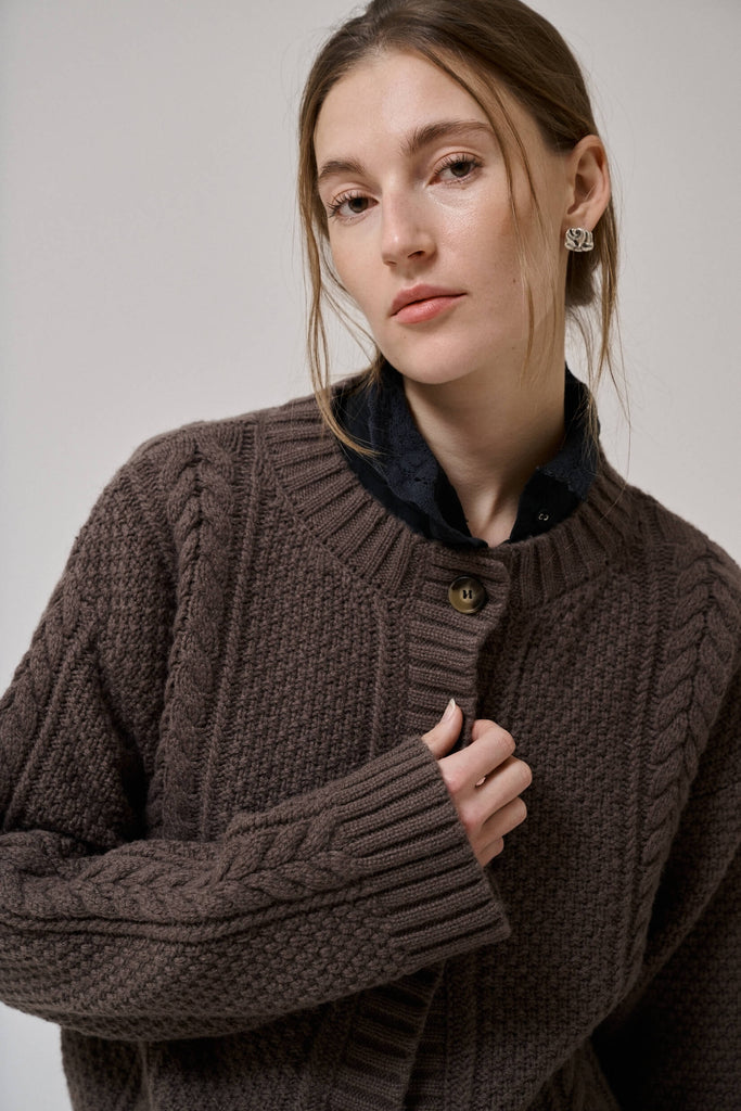 Anne-Mi Dark Dun Heather ls knit cardigan