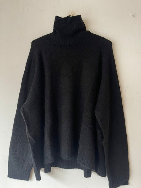Rundholz AW26 3310702 pullover black