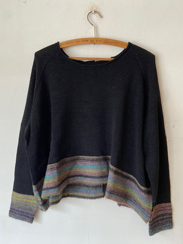 Rundholz AW26 3720704 pullover black stripe