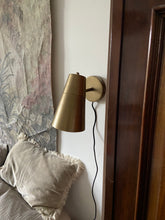 Alya wall lamp - Antique brass finish Iron