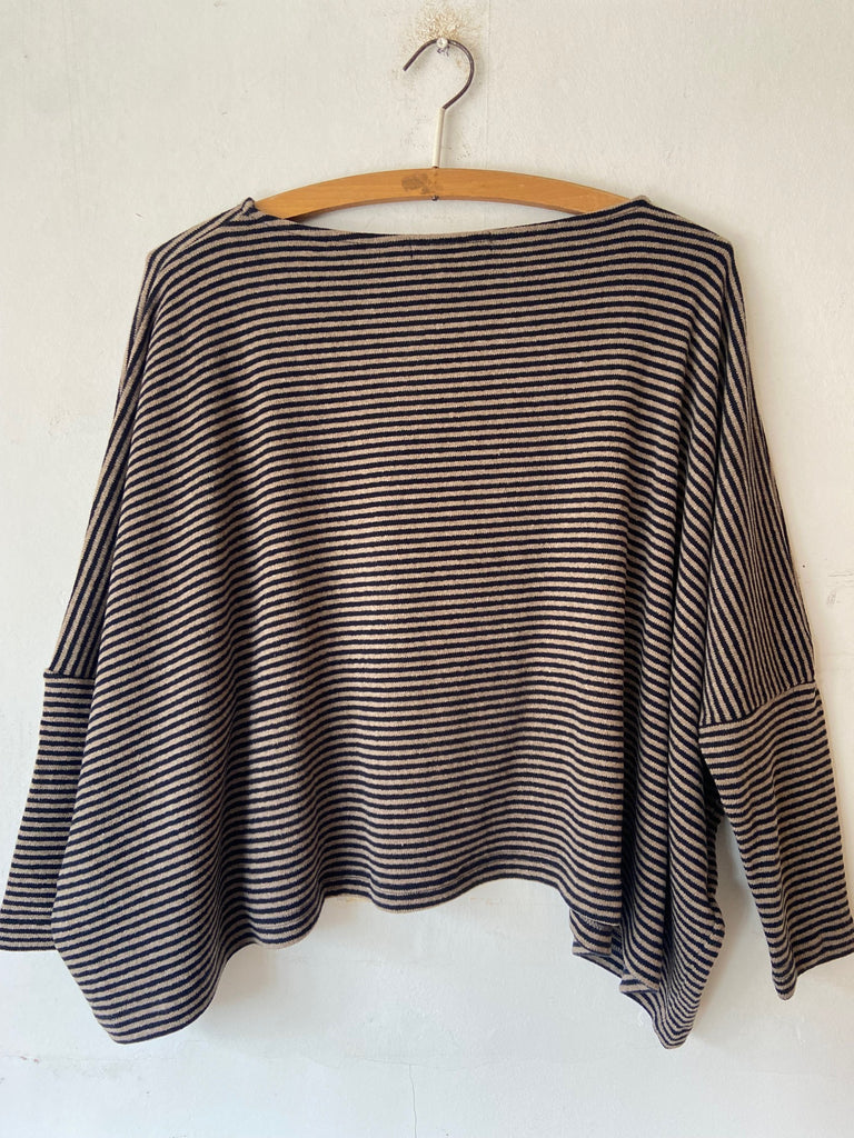 MAMA B KIRA M AW26 JUMPER - NOTTE/ALPACA  (THIN STRIPE)