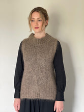 WDTS - Reena Mohair vest -Walnut