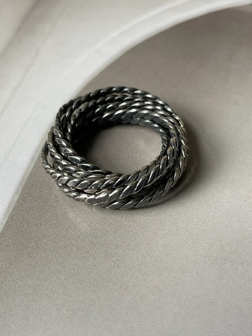 8 Twisted Silver Rings