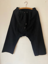 WDTS Charlie Trousers cropped with drawstring - heavy linen cotton