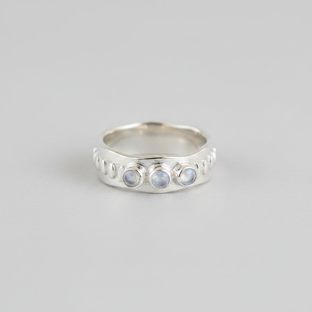 925 Silver Jaggered Ring  3 Faceted Rainbow stones
