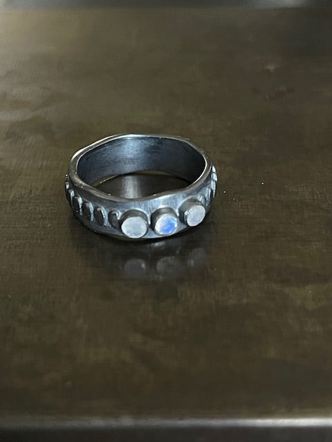 925 Oxidised Silver Jaggered Ring  3 Faceted Rainbow stones