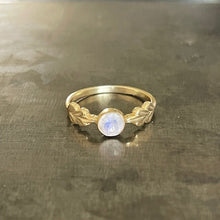 Maria, leaf and stone ring 925 silver with gold plating