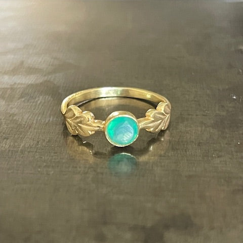 Maria, leaf and stone ring 925 silver with gold plating and Green Aventurine stone