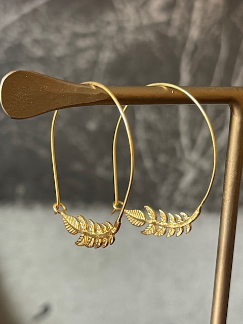 Leafy branch hoop - gold plated