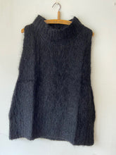 WDTS - Reena Mohair vest - black