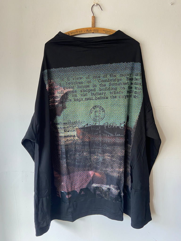 Rundholz AW25 2300504 t-shirt waikiki black print