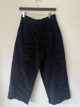 Rundholz AW25 3230102 trousers black