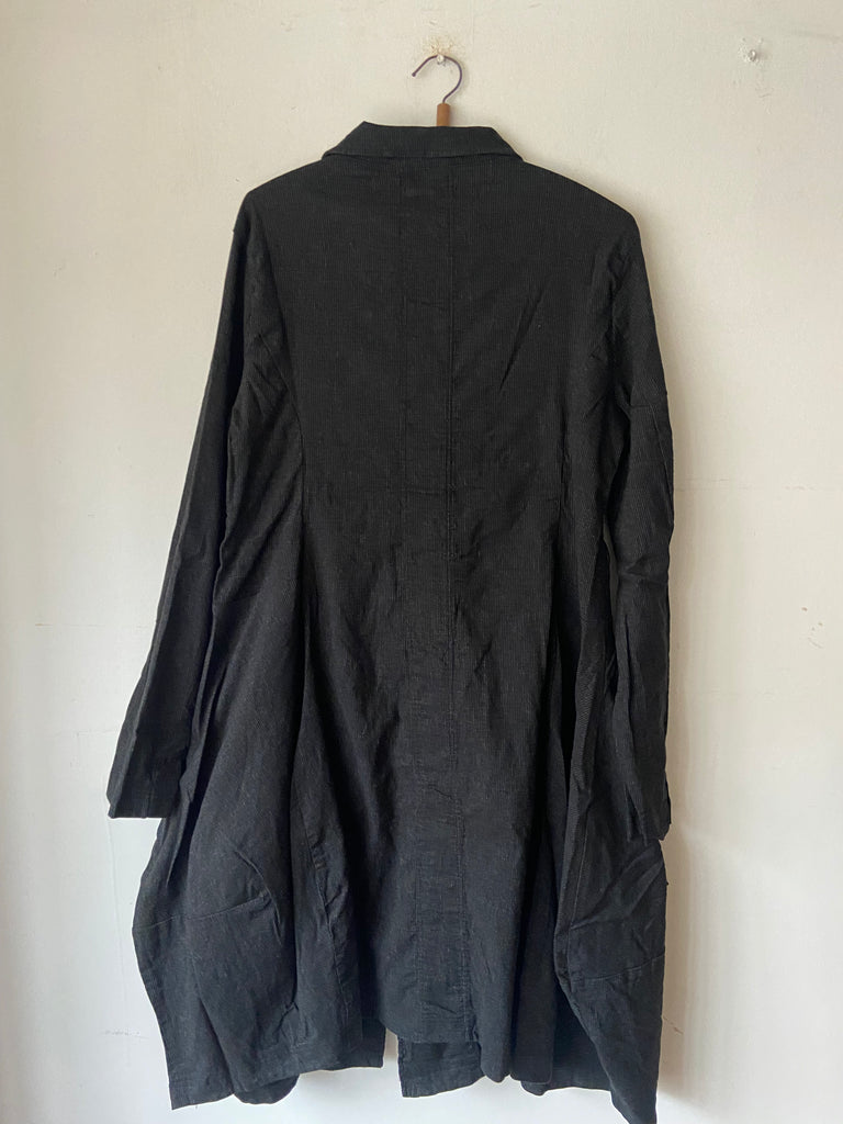 Rundholz AW25 3411202 coat black stripe