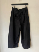 Rundholz AW25 3410107 trousers black