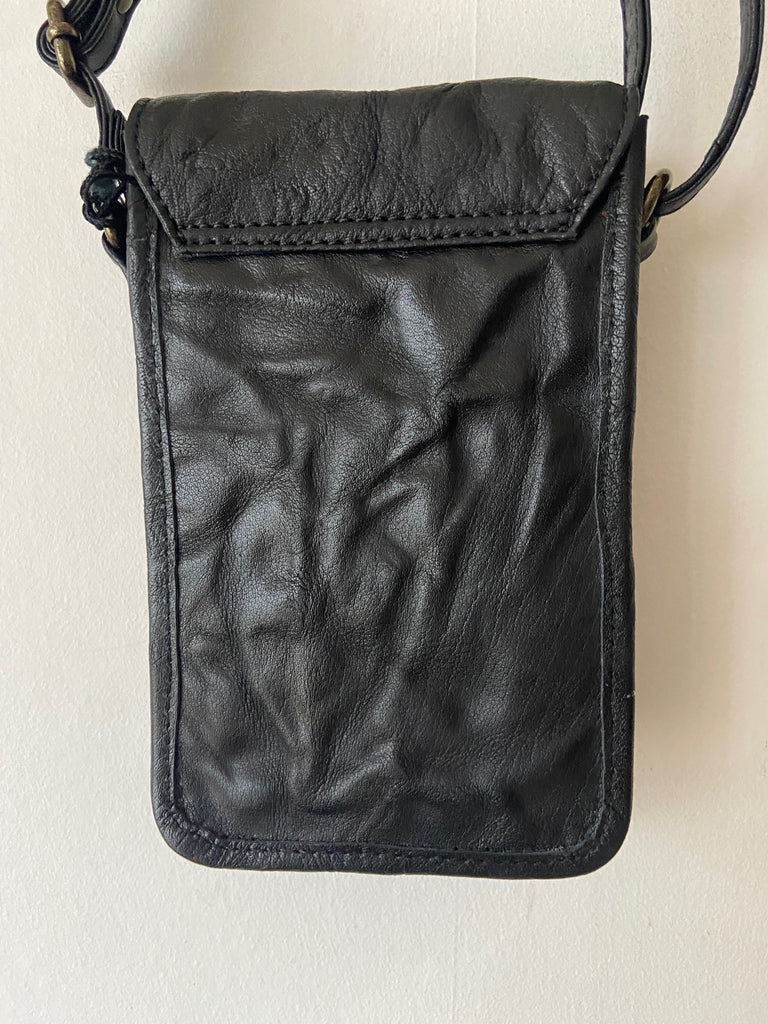 WDTS Nomad Phone Bag