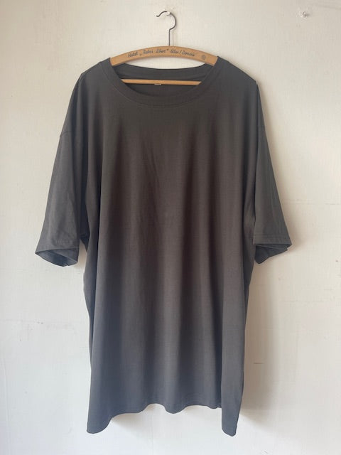 WDTS - Window Dressing The Soul- logo T Shirt Oversized Olive