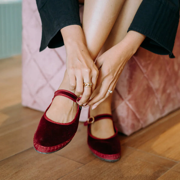 Lucrecia Mary Jane velvet shoes