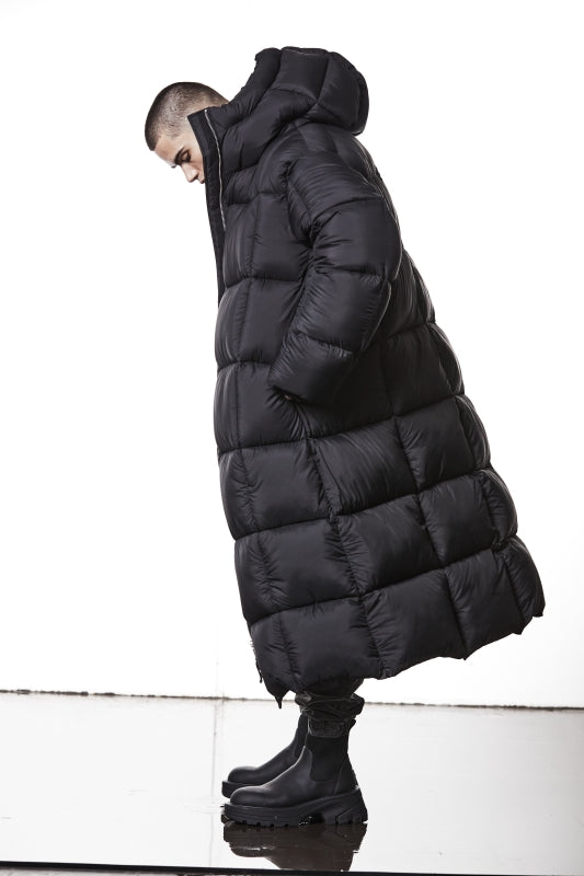 thom/krom AW25 M J 77 Coat Black
