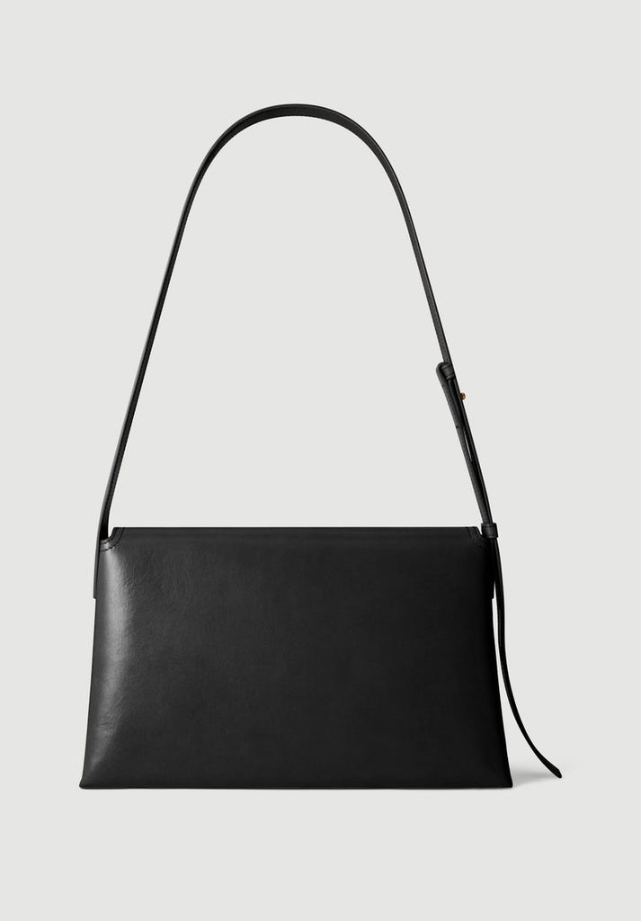 A.P.C SS27 LZZ BLACK SAC SIMONE