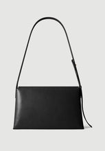 A.P.C SS27 LZZ BLACK SAC SIMONE